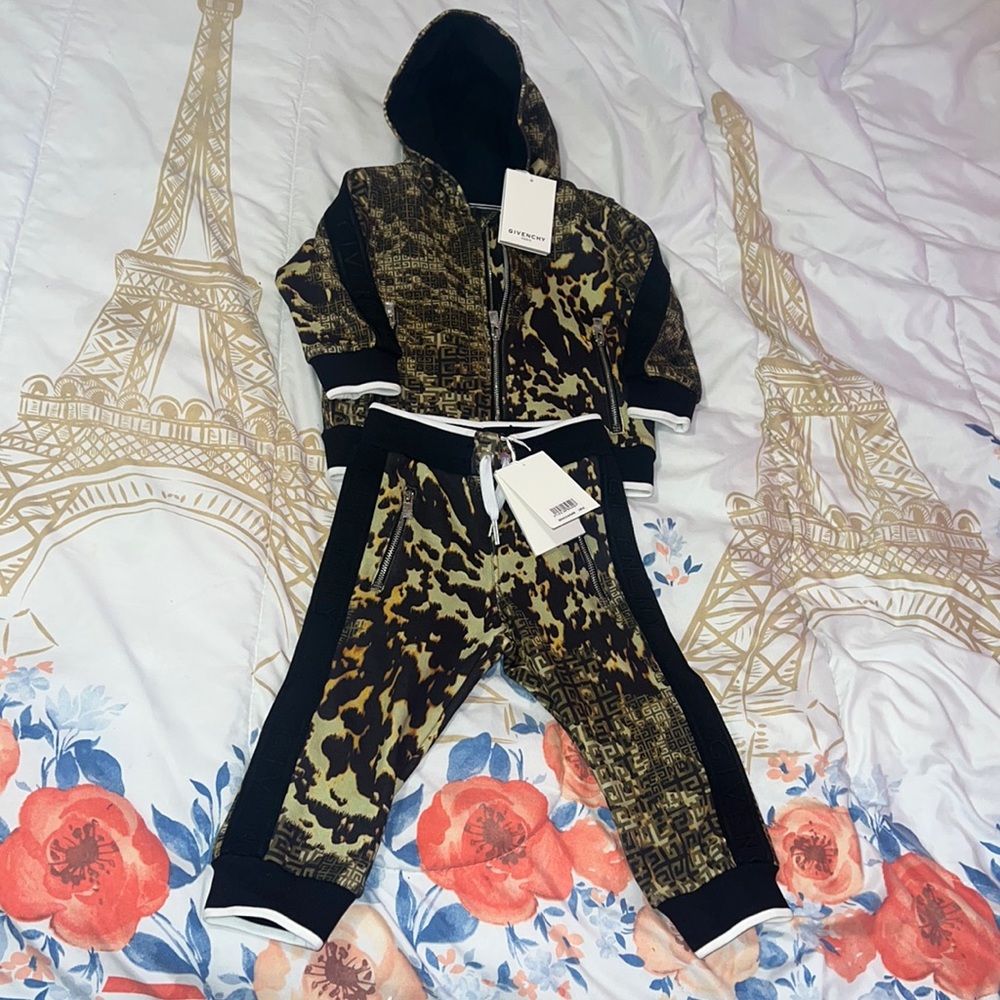 Givenchy Set
